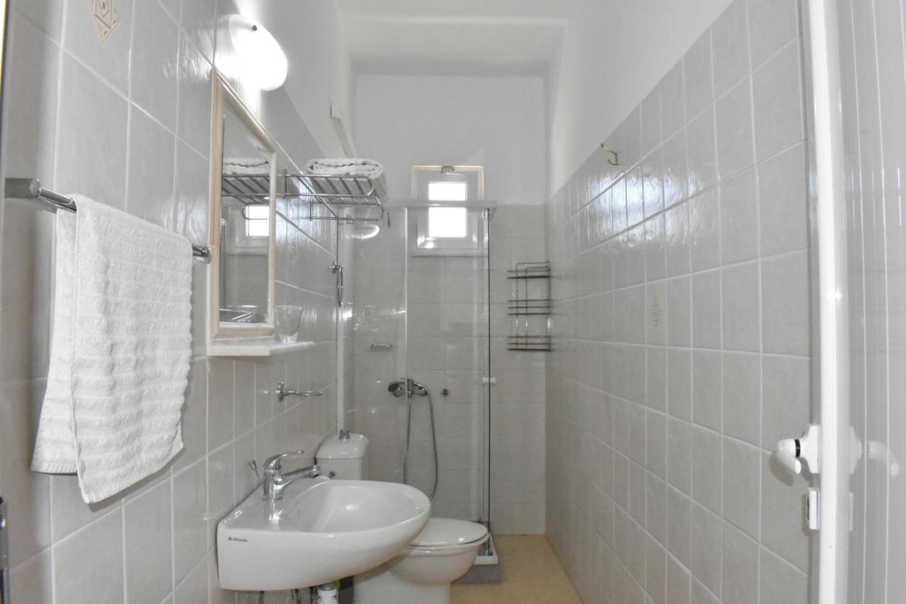 Casa De Kyra Ladiko Hotel *