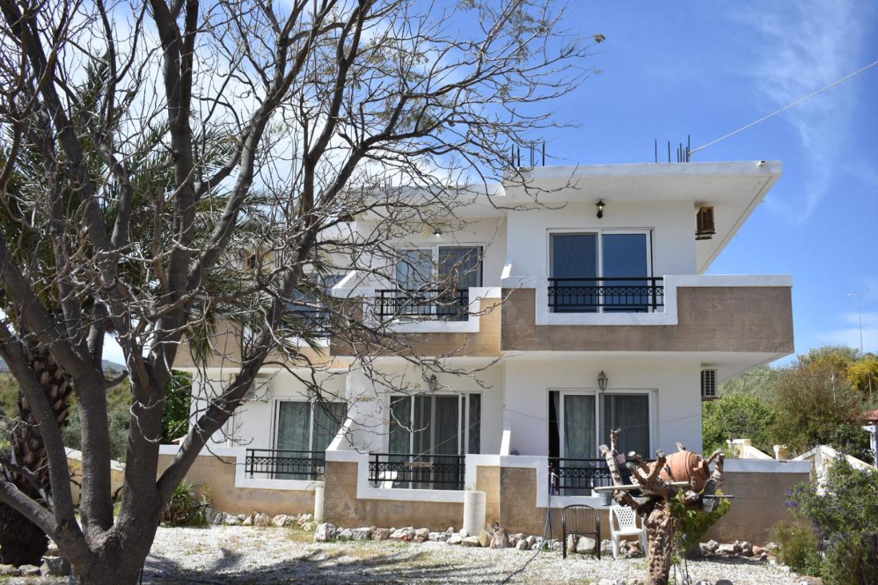 Casa De Kyra Ladiko Hotel