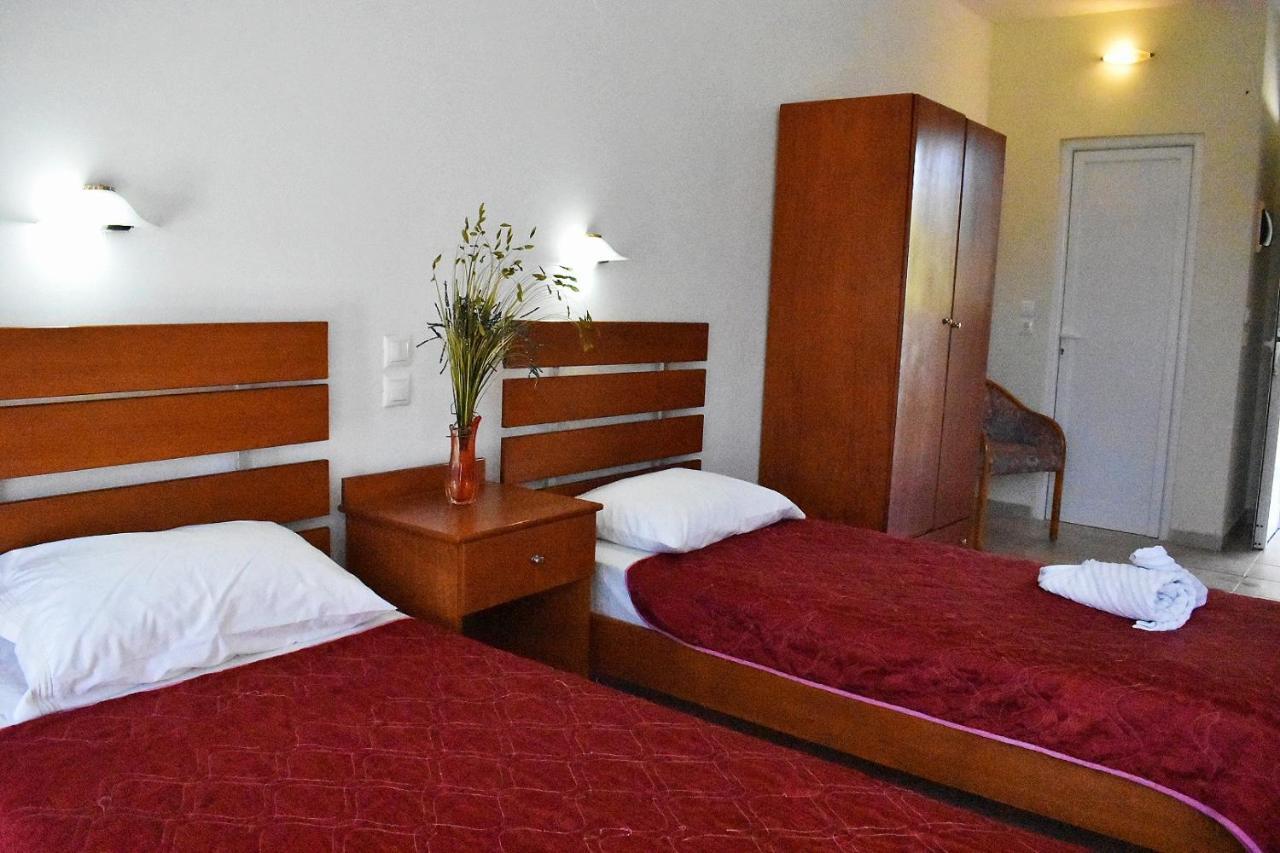 Casa De Kyra Ladiko Hotel *